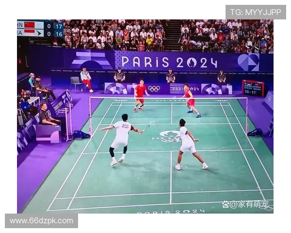 中韩羽毛球比赛：激情对决，谁将问鼎冠军？